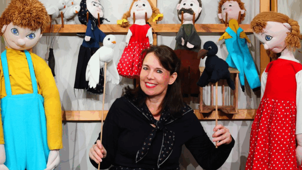 ÚJ IDŐPONTBAN! Aprók színháza – Jancsi és Juliska (1. előadás)