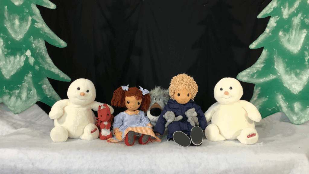 Aprók színháza – Télapó és ezüstmackó (1. előadás)