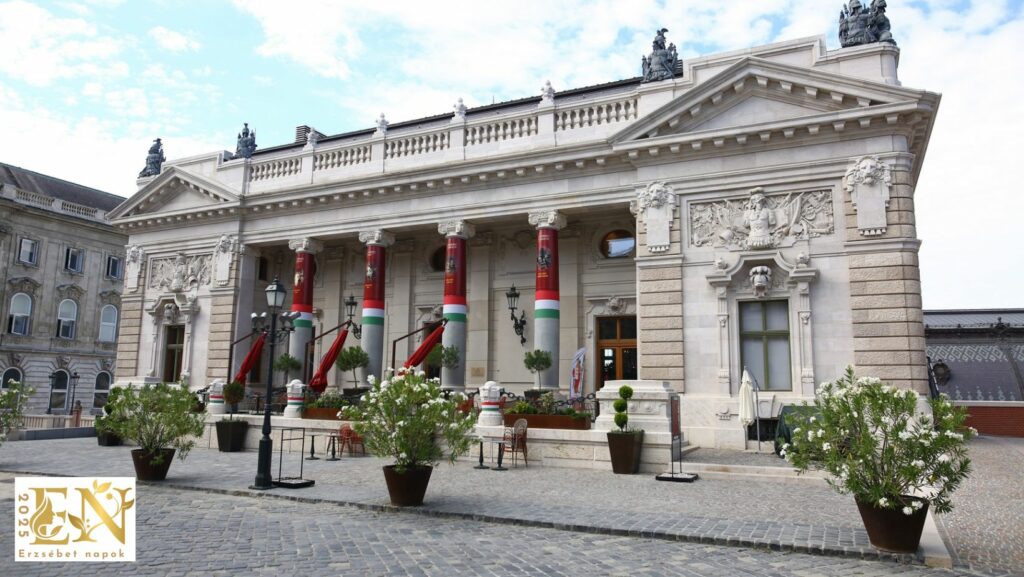 Budavári palota rekonstrukciója